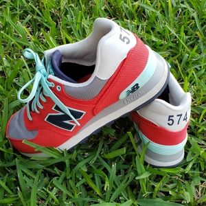 Women's New Balance 574s